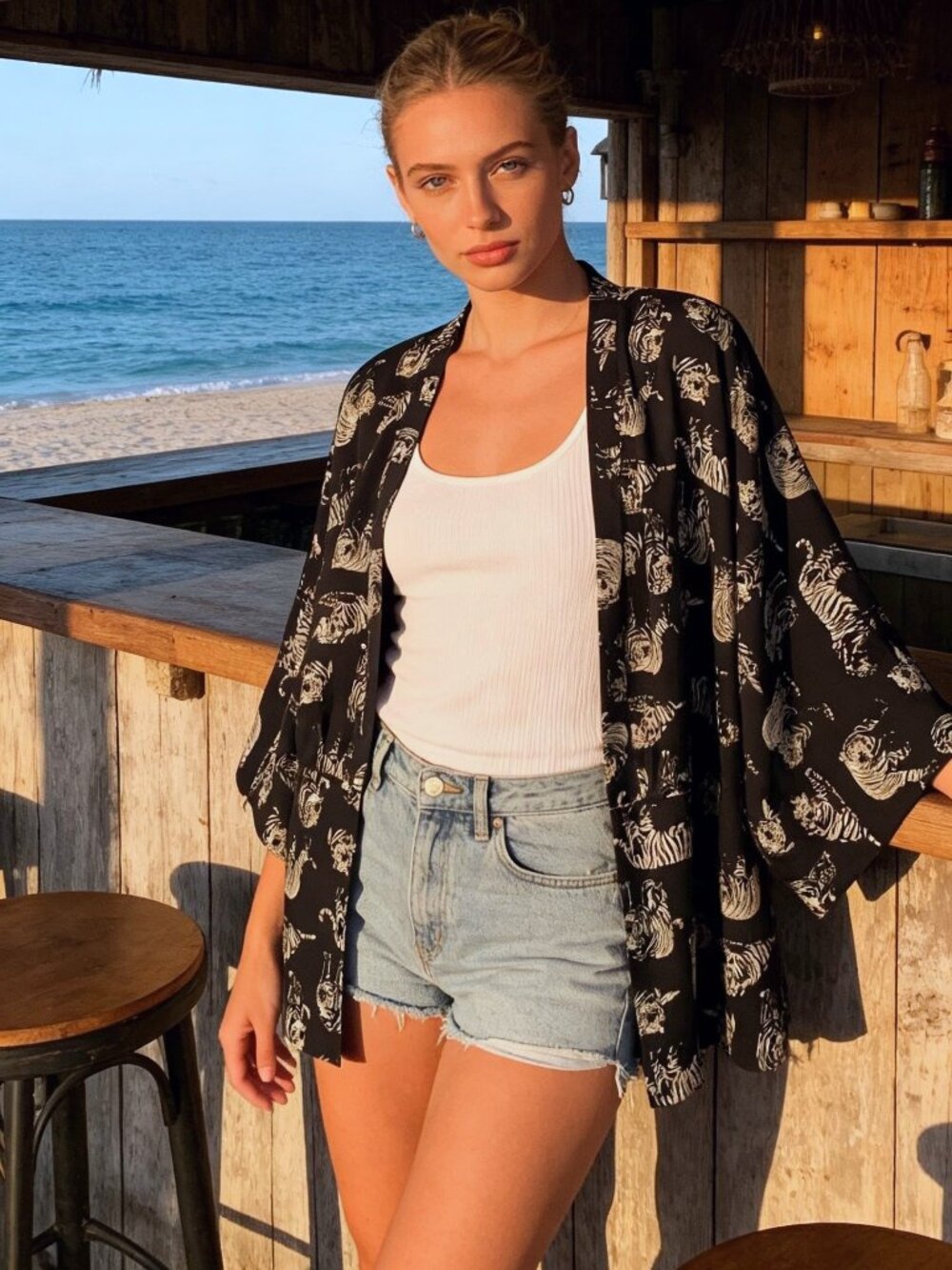 FOREVER 21 Women's Kimono Tiger Print Black Cream SMALL